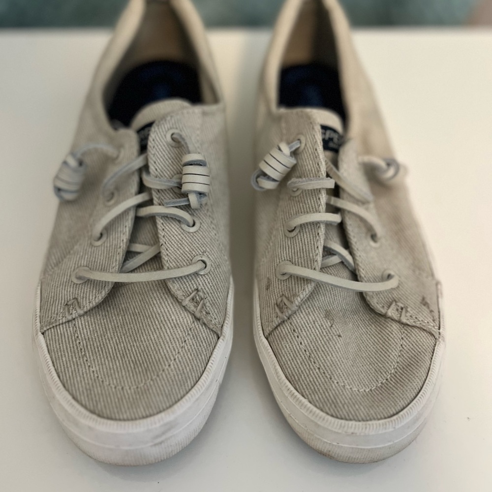 Sperry Women's Sneakers in Cream